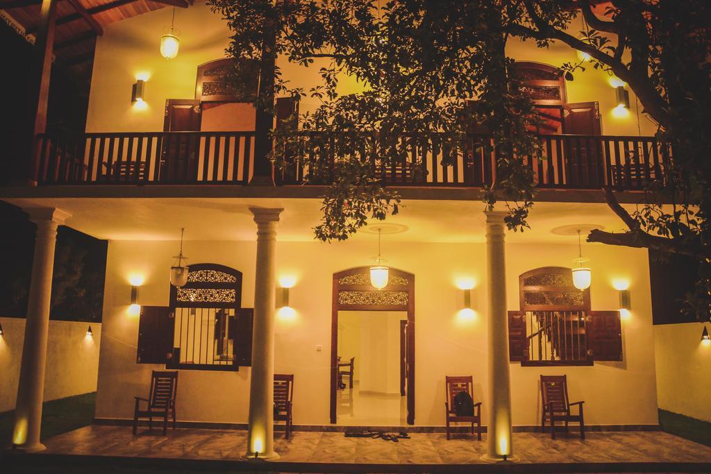 Villa Frangipani Galle Bagian luar foto